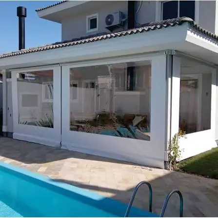 Cobertura de garagem em policarbonato